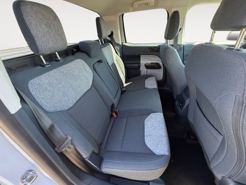 Used 2025 Ford Maverick XLT w/ XLT Luxury Package image 18