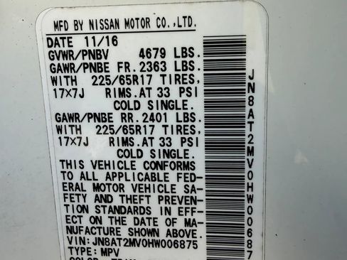 Used 2017 Nissan Rogue S AWD/4WD image 26