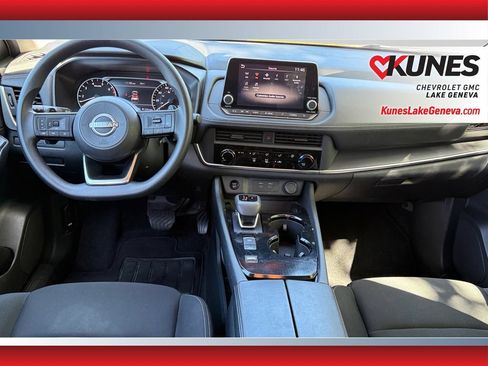 Used 2024 Nissan Rogue S FWD image 21