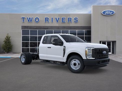 New 2025 Ford F350 XL image 7
