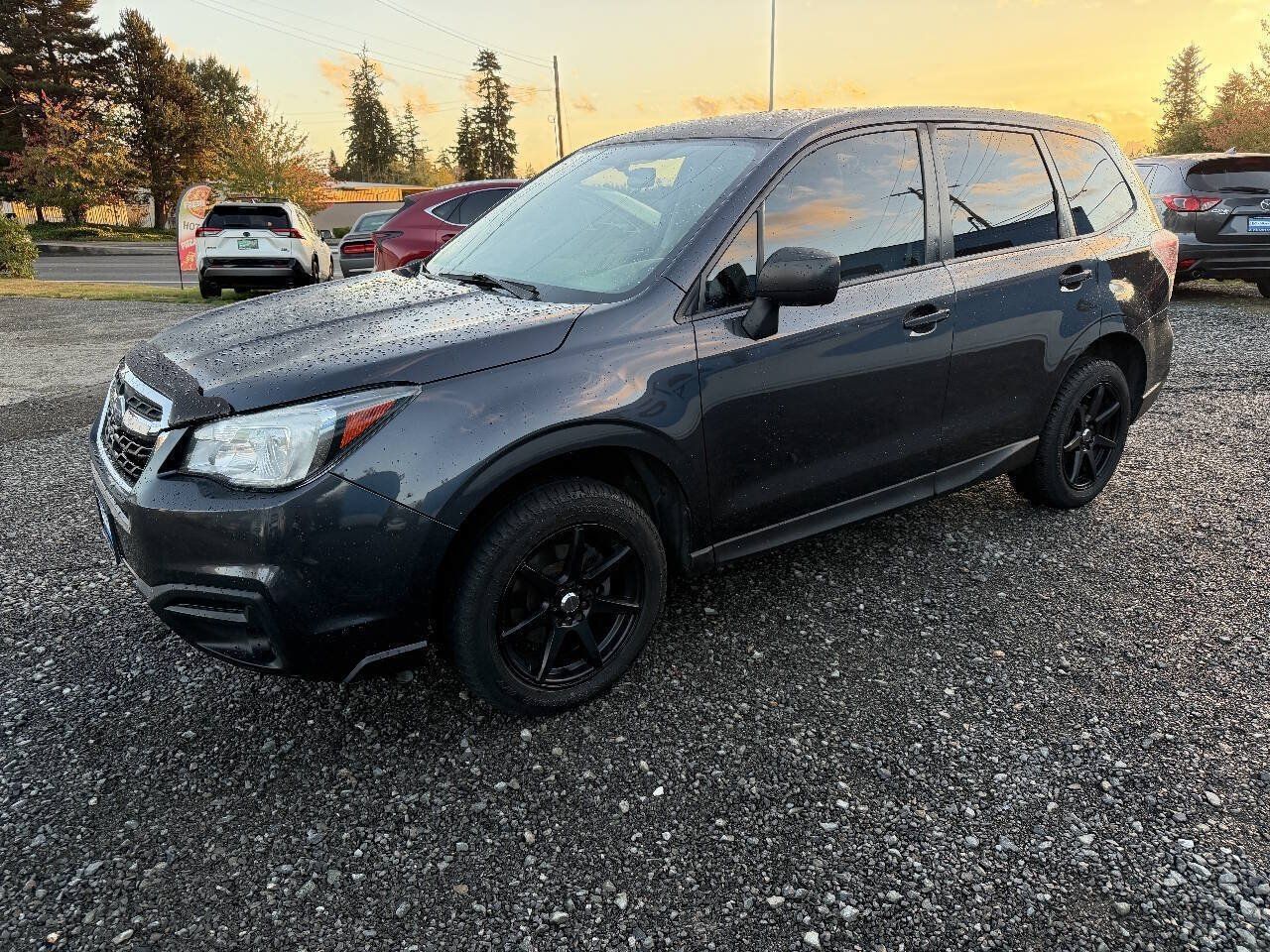 Used 2017 Subaru Forester 2.5i AWD/4WD image 5