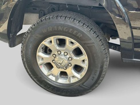 Used 2022 RAM 2500 Laramie AWD/4WD image 8