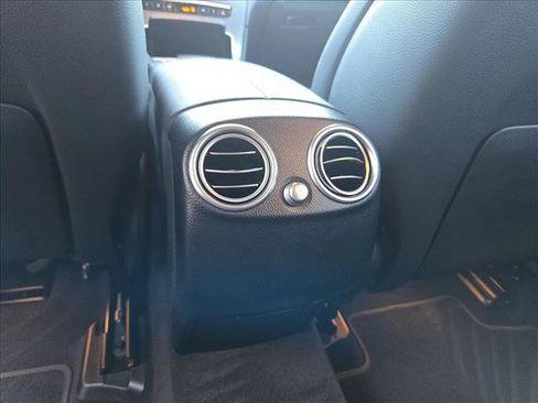 Certified 2022 Mercedes-Benz GLC 300 image 14