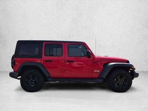 Used 2018 Jeep Wrangler Unlimited Sport S AWD/4WD image 4