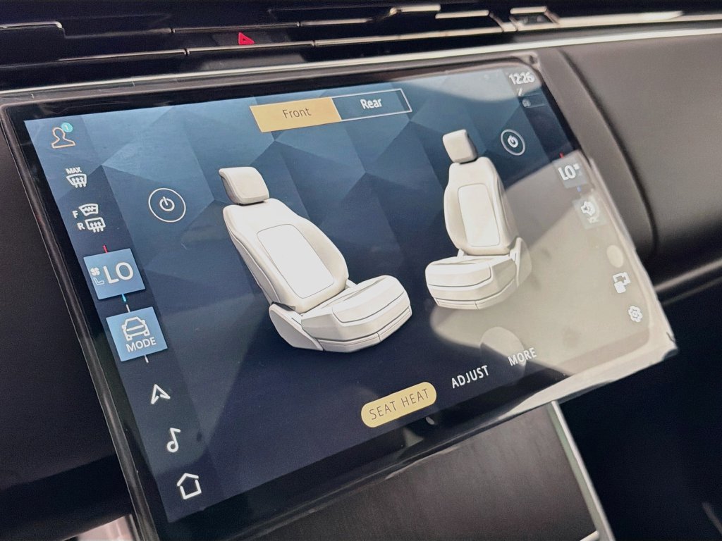 New 2026 Land Rover Range Rover SE AWD/4WD image 21