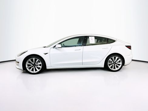 Used 2018 Tesla Model 3 Long Range AWD/4WD image 4