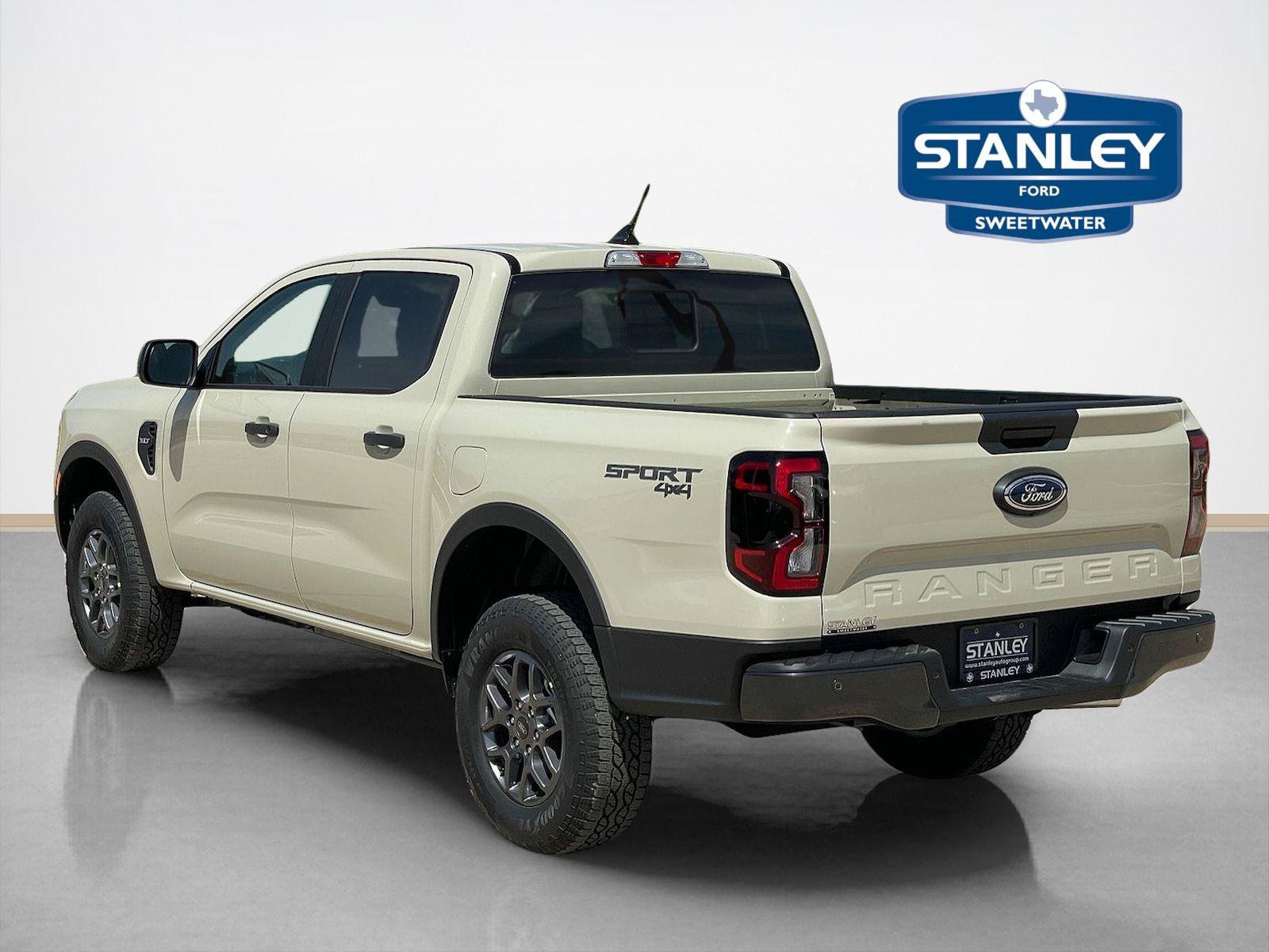 New 2026 Ford Ranger XLT w/ Equipment Group 301A High AWD/4WD image 5