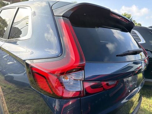 Used 2023 Honda CR-V EX-L image 9