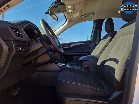 Used 2023 Ford Escape Active image 16