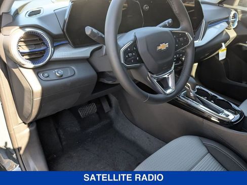 New 2026 Chevrolet Trax LT w/ Driver Confidence Package image 15