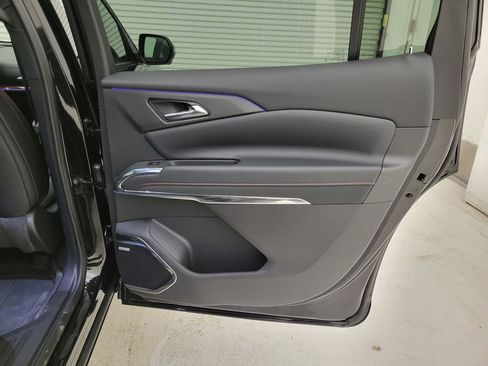New 2026 Chevrolet Traverse RS w/ LPO, Floor Liner Package image 46