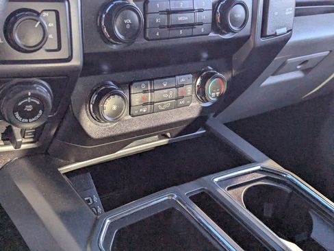 Used 2019 Ford F150 XLT w/ Equipment Group 302A Luxury image 23