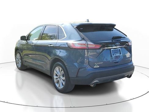 Used 2019 Ford Edge Titanium w/ Equipment Group 301A AWD/4WD image 3