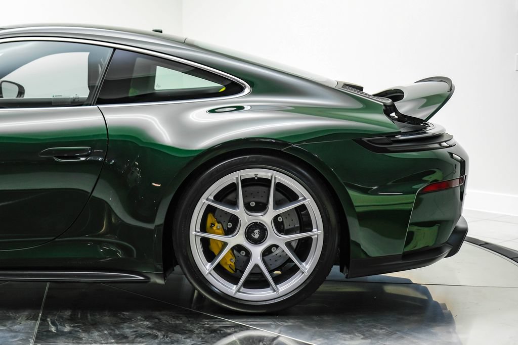 Used 2026 Porsche 911 GT3 RWD image 14