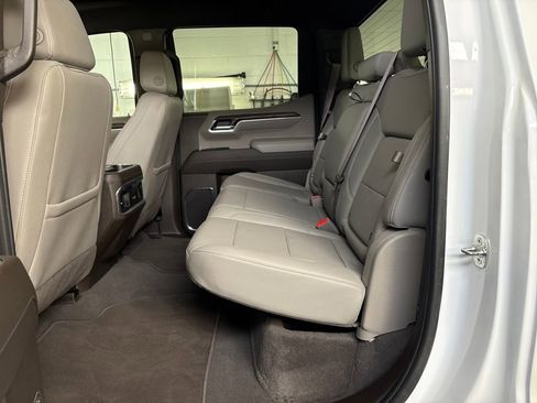 Used 2024 GMC Sierra 1500 SLT w/ SLT Premium Package image 28