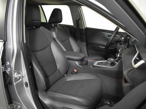 Used 2025 Toyota RAV4 Limited w/ Weather Package image 36