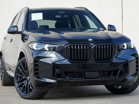 Used 2024 BMW X5 sDrive40i w/ M Sport Package RWD image 4