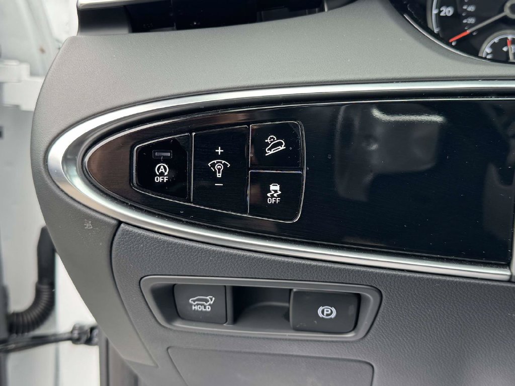 Certified 2024 Genesis GV70 2.5T AWD/4WD image 20