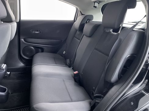 Used 2020 Honda HR-V LX image 19