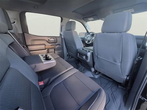 Used 2021 Chevrolet Silverado 1500 LT Trail Boss image 46