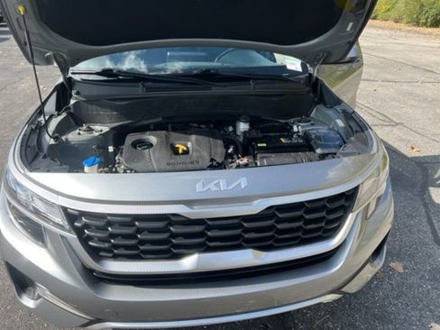 Used 2023 Kia Seltos LX image 24