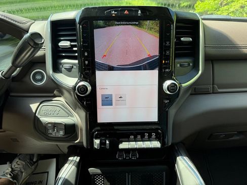 New 2025 RAM 2500 Laramie image 27