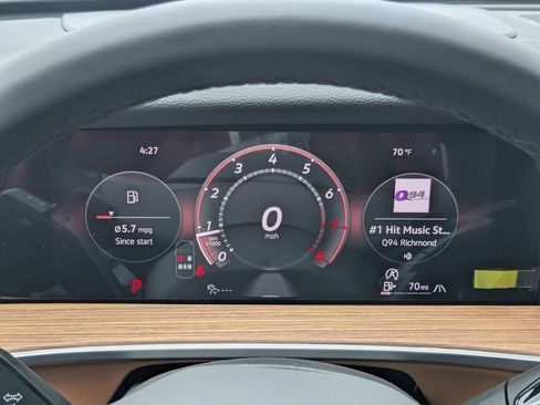 New 2026 Volkswagen Tiguan SEL R-Line AWD/4WD image 27