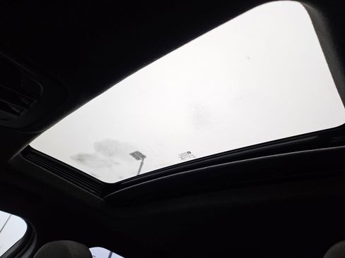 Used 2016 Chevrolet Cruze LT w/ Sun And Sound Package image 17