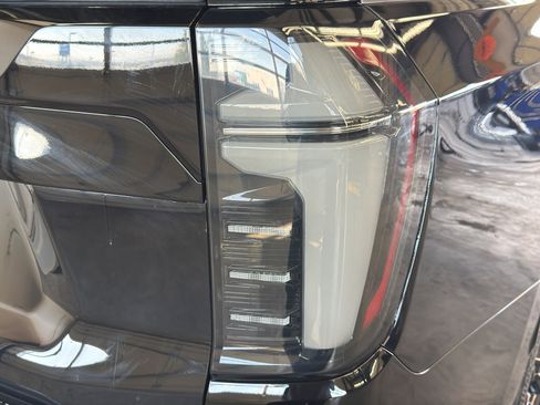 New 2026 Chevrolet Tahoe Premier AWD/4WD image 7
