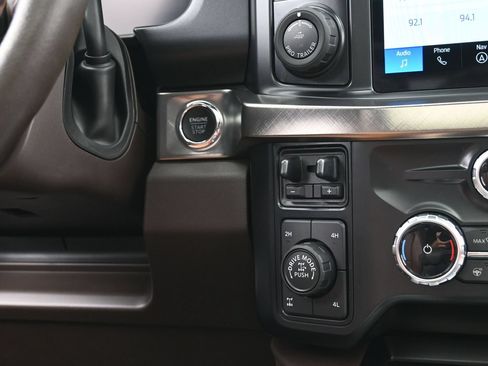 Used 2023 Ford F250 King Ranch w/ Tremor Off-Road Package AWD/4WD image 40
