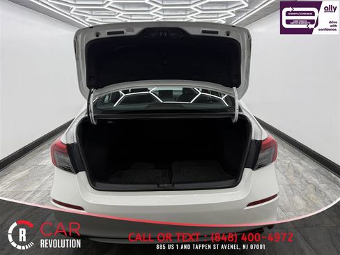 Used 2024 Honda Civic Sport image 6