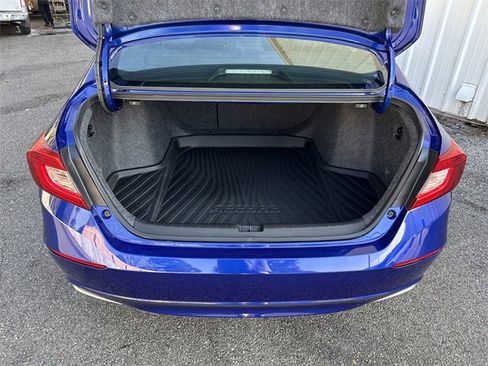 Certified 2022 Honda Accord Sport image 29