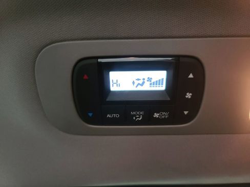 Used 2024 Honda Odyssey EX-L image 18