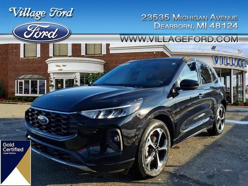 Certified 2023 Ford Escape ST-Line Select w/ Tech Pack #2 image 1