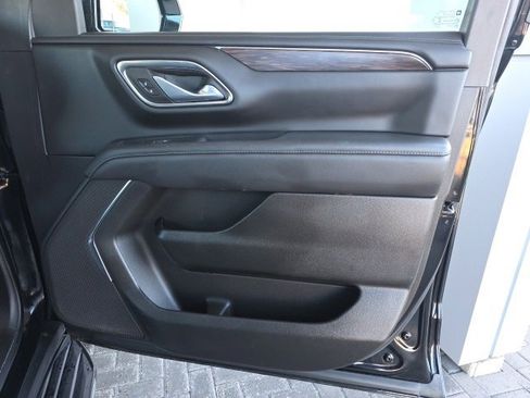 Used 2023 Chevrolet Tahoe LS image 8