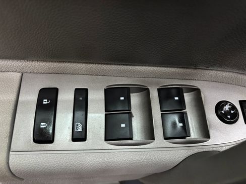 Used 2011 GMC Sierra 2500 W/T AWD/4WD image 21