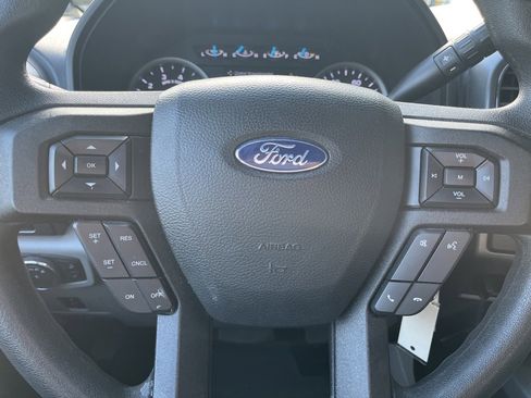 Used 2019 Ford F250 XLT w/ XLT Premium Package image 10