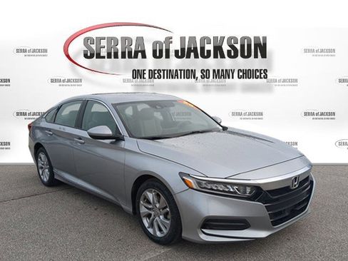Used 2020 Honda Accord LX image 2