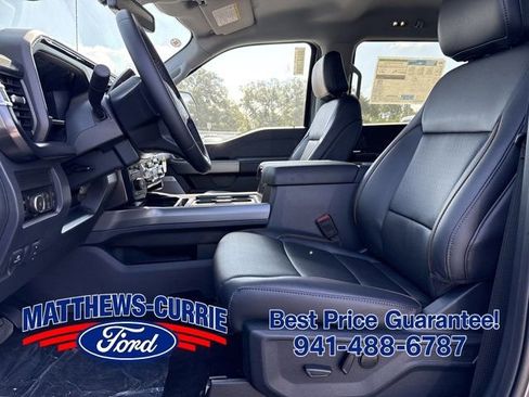 New 2026 Ford F250 Lariat w/ Black Appearance Package AWD/4WD image 13