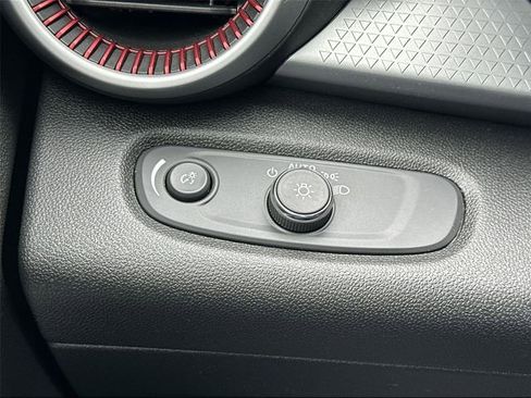 Used 2024 Chevrolet Trax RS w/ Driver Confidence Package image 16