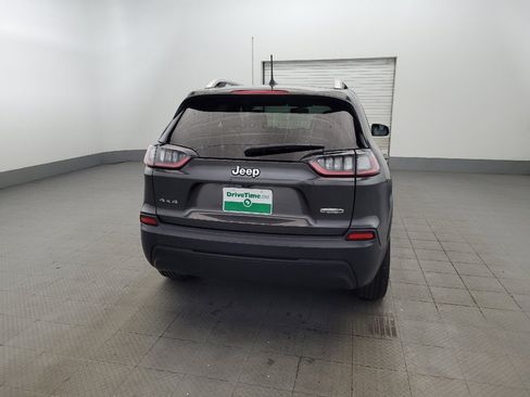 Used 2020 Jeep Cherokee Latitude Plus AWD/4WD image 7