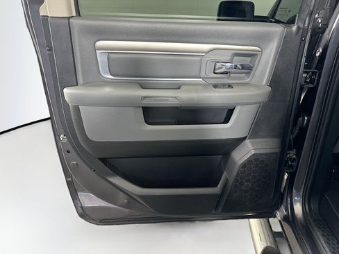 Used 2018 RAM 1500 Big Horn AWD/4WD image 25