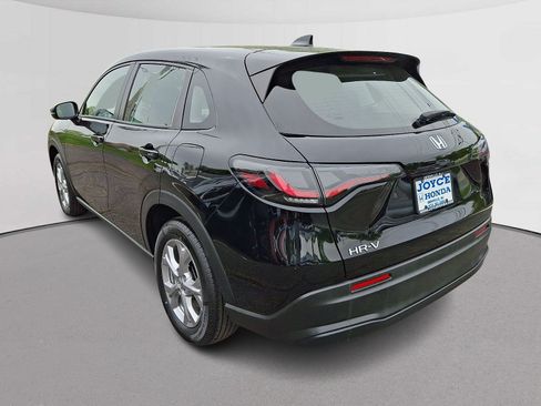 Certified 2023 Honda HR-V LX image 7