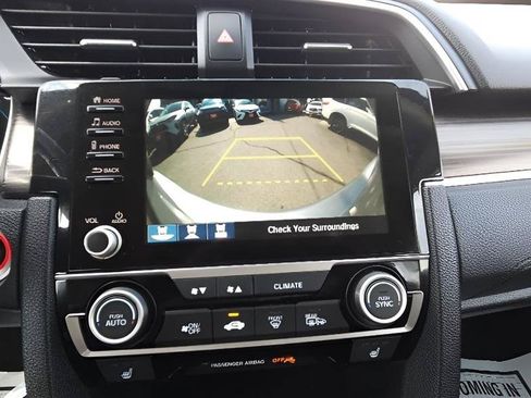 Used 2020 Honda Civic EX image 21