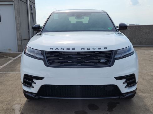 Certified 2026 Land Rover Range Rover Velar Dynamic SE image 8