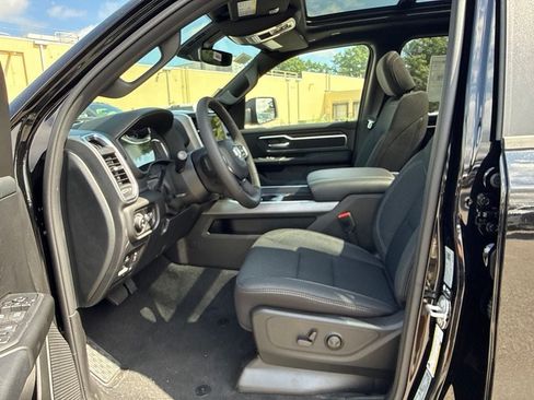 New 2026 RAM 1500 Big Horn AWD/4WD image 17