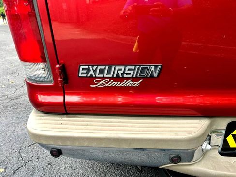 Used 2000 Ford Excursion Limited image 7