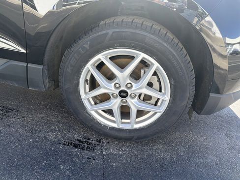 Certified 2024 Ford Edge SEL w/ Convenience Package image 6