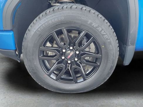 Used 2022 GMC Sierra 1500 Elevation image 10
