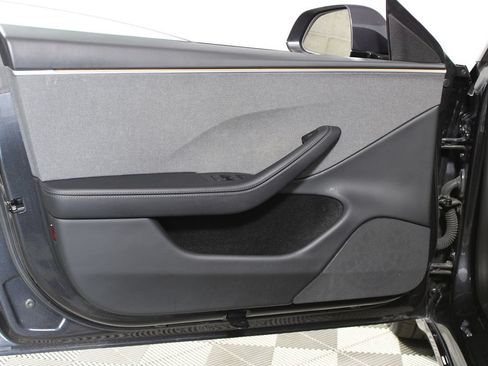 Used 2025 Tesla Model 3 Long Range RWD image 6